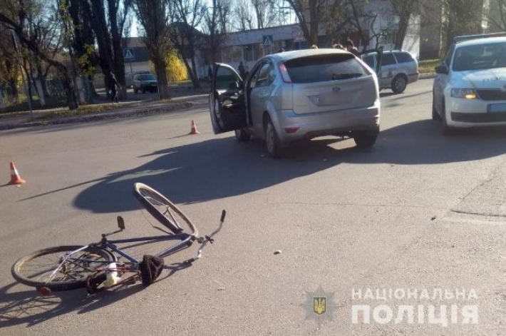 В Полтавской области сбили велосипедистку: ее госпитализировали