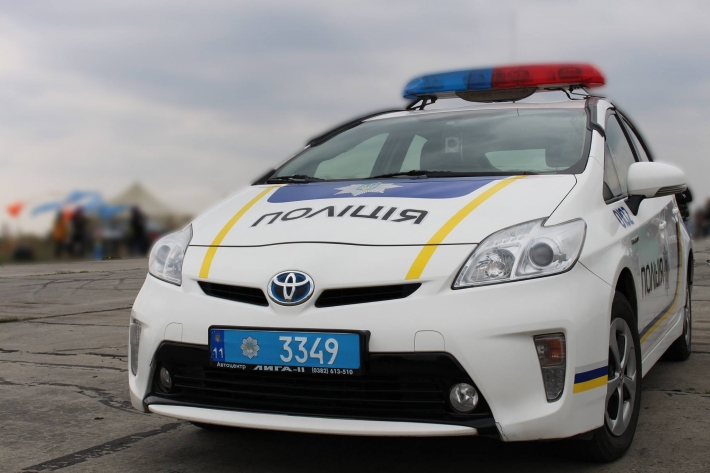 В Мелитополе полиция соревнуется с автохамами в нарушении правил (видео)