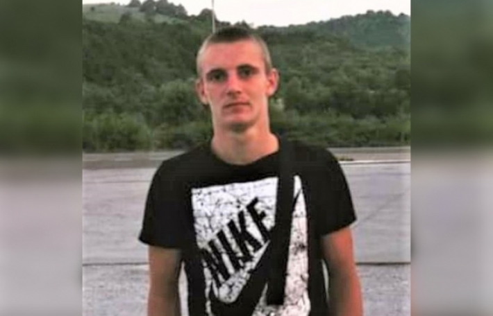 На Закарпатье нашли мертвым 18-летнего парня - пропал в начале ноября: фото