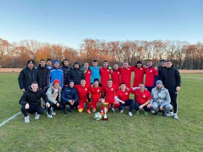 Мелитопольская футбольная команда выиграла чемпионат - как распределились места