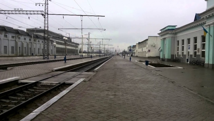 Жители Мелитополя уже могут купить билеты на "новогодние" поезда