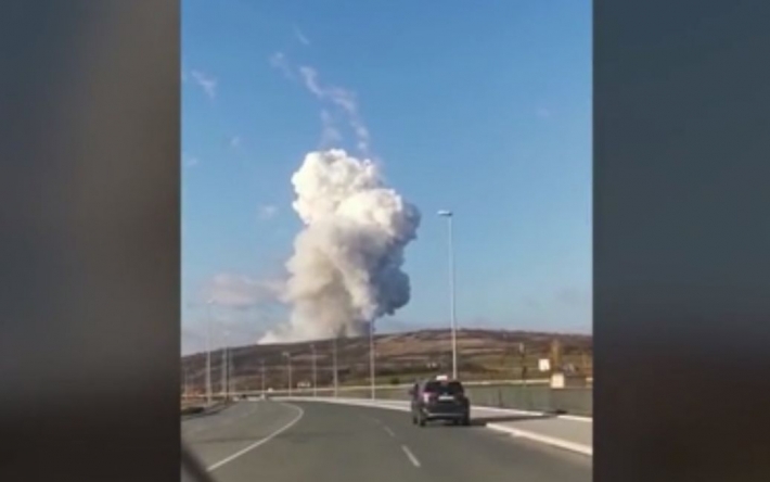 Возле столицы Сербии произошел взрыв на заводе ракетного топлива: есть погибшие и раненые (видео)