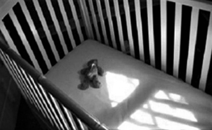 В Запорожье нашли тело младенца - мать после смерти ребенка сбежала (подробности)