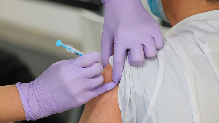 Какой вакциной в Мелитополе на выходных будут прививать (видео)