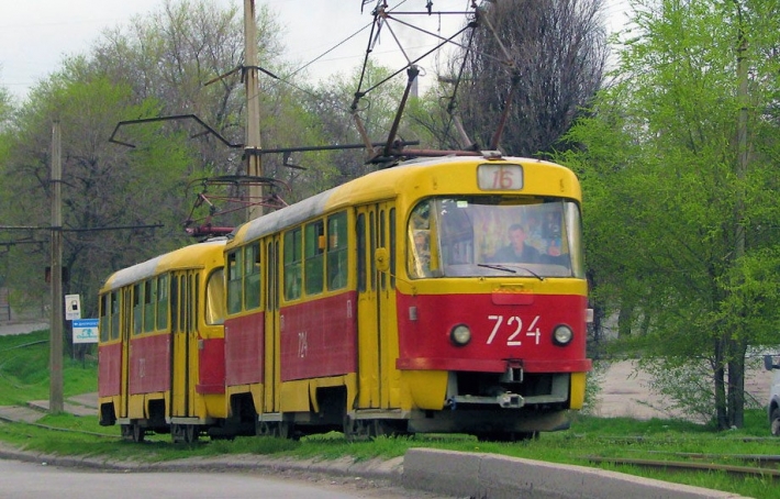 В Запорожье трамвай попал в ДТП (фото)