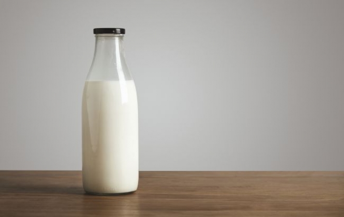 Кому категорически нельзя пить молоко: все симптомы непереносимости лактозы
