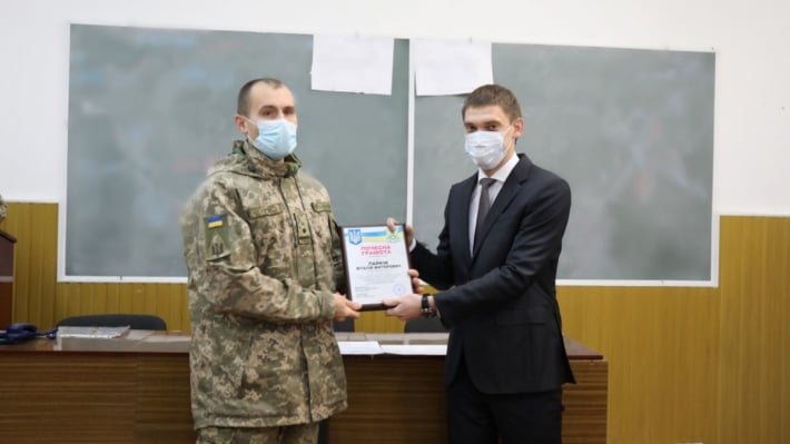 Кто в Мелитополе получил награды к Дню Вооруженных Сил Украины