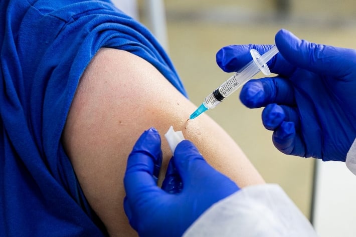 Медики рассказали, какими вакцинами сейчас прививают в Мелитополе
