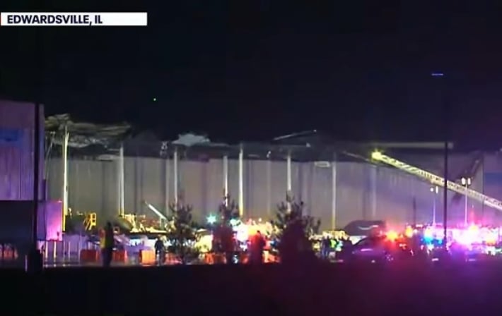 Торнадо разрушил склад Amazon в США (видео)