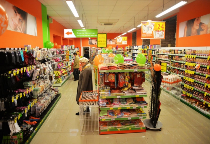 В Мелитополе покупателя грубо выдворили из магазина (фото)