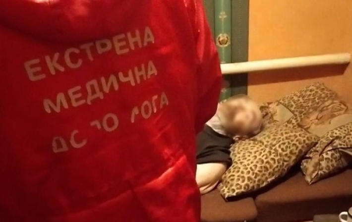Под Киевом спасли жизнь пожилому мужчине (фото, видео)