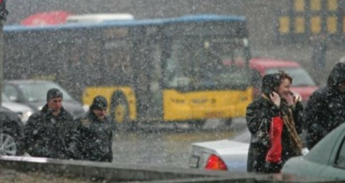 Украину накроет непогода: синоптики серьезно изменили прогноз на начало недели