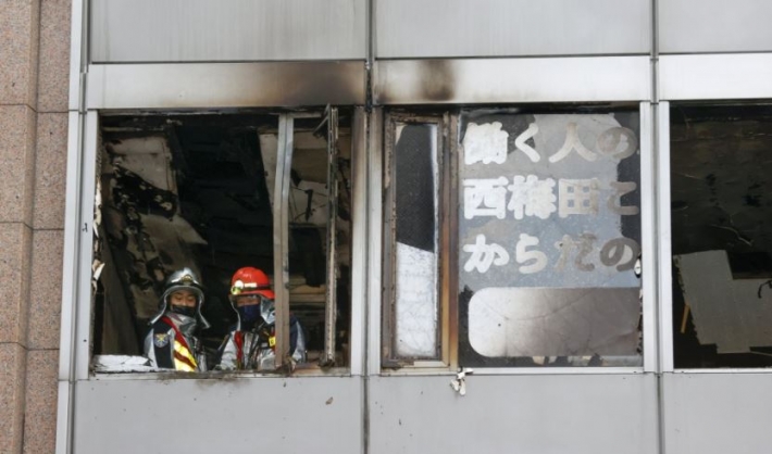 ​Мощный пожар в японской больнице убил десятки людей: фото и подробности трагедии