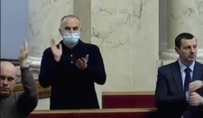 ​Даешь новый парламент: нардеп выступил с заявлением о роспуске Рады