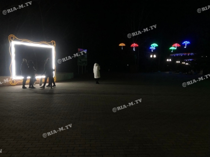 В Мелитополе появилась яркая праздничная фотозона (фото)