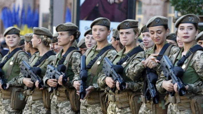 Женщины каких профессий в Мелитополе должны стать на воинский учет