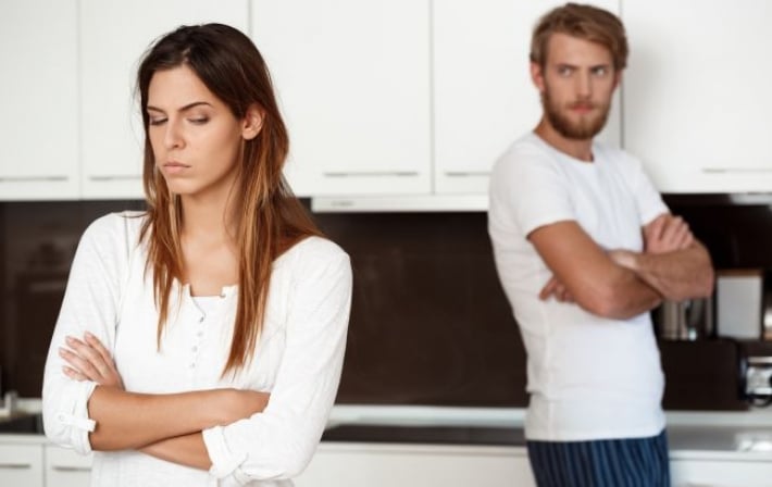 Психолог рассказала, чем грозит одиночество мужчинам и женщинам
