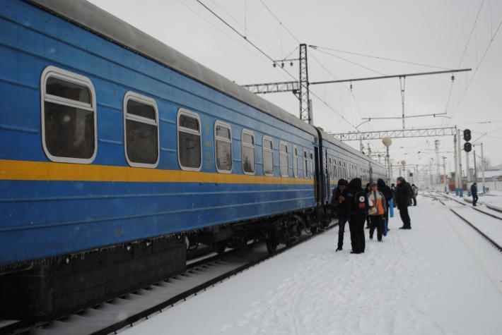 На какие поезда из Мелитополя в канун новогодних праздников уже распроданы билеты (фото)