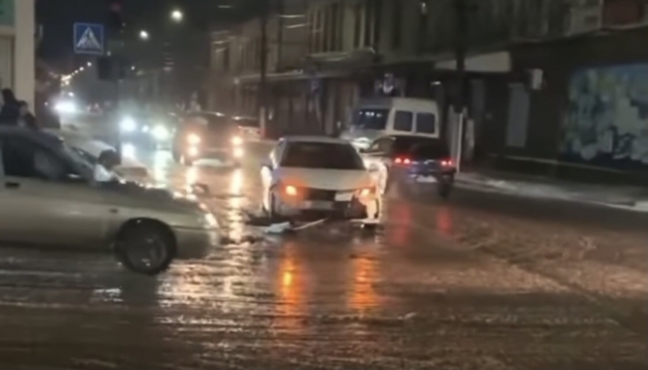 В Мелитополе вечером произошло сразу несколько ДТП (видео)