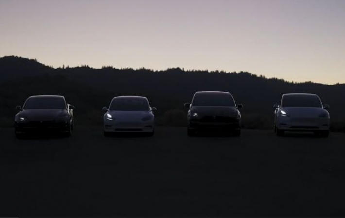 Автомобили Tesla 