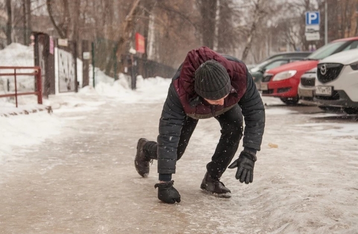 Во сколько жителям Мелитополя может обойтись травма на льду - за что платить придется