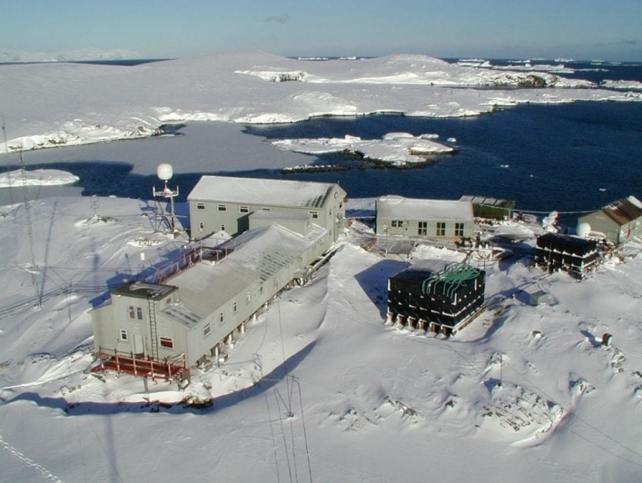 25-летие украинской антарктической станции: в сети показали исторические фото