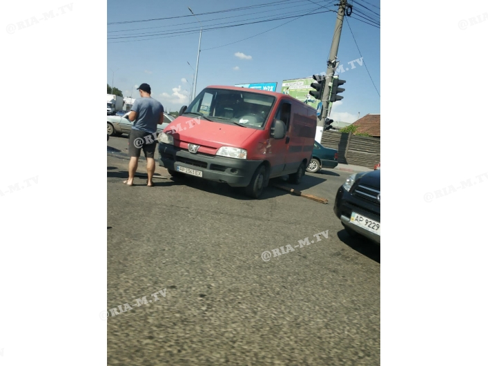В Мелитополе на аварийном перекрестке произошло ДТП (фото)