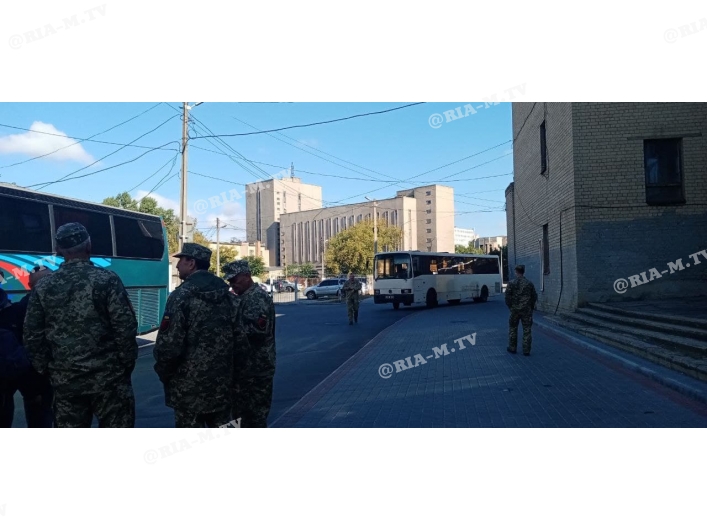 В Мелитополь съезжаются военные музыканты - время парада оркестров изменено, фото 2
