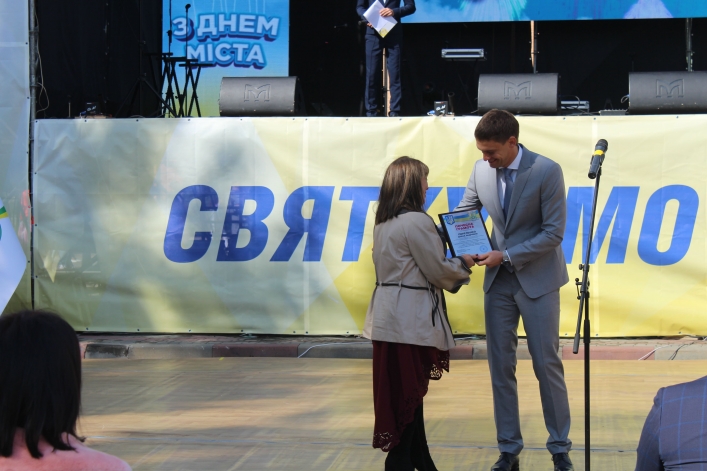 Кому в Мелитополе на главной сцене Дня города награды раздавали, фото 10
