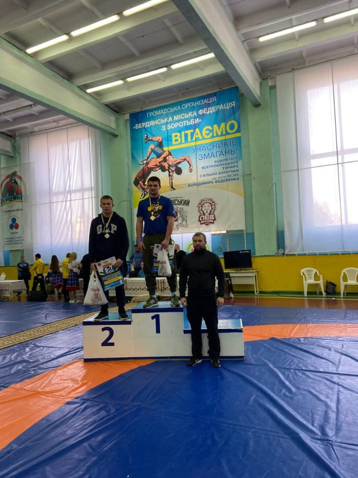 Мелитопольские борцы пополнили копилку медалей на престижном турнире (фото)
