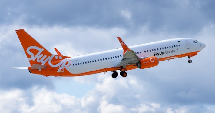 Лоукостер SkyUp изменит частоту рейсов из Запорожья в Батуми