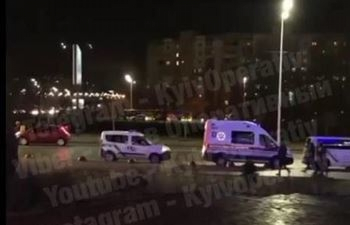 В Киеве эвакуировали посетителей из двух ТРЦ (видео)