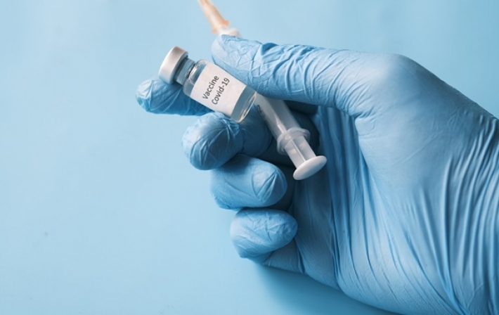 Италия ввела обязательную COVID-вакцинацию для людей старше 50 лет