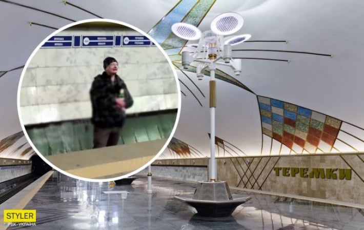 В киевском метро неадекват устроил представление на рельсах и парализовал работу подземки (видео)