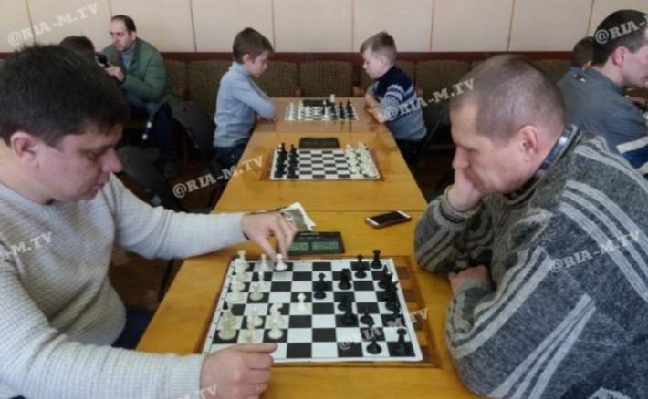 В Мелитополе зовут на битву шахматных династий