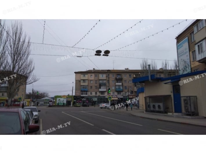 В Мелитополе водителей озадачили дорожные знаки для НЛО (фото)