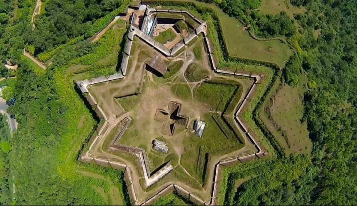 Новая достопримечательность - под Мелитополем показали руины древней крепости (фото)