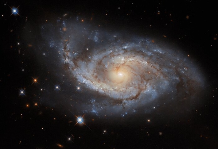Телескоп Hubble сделал эффектное фото 