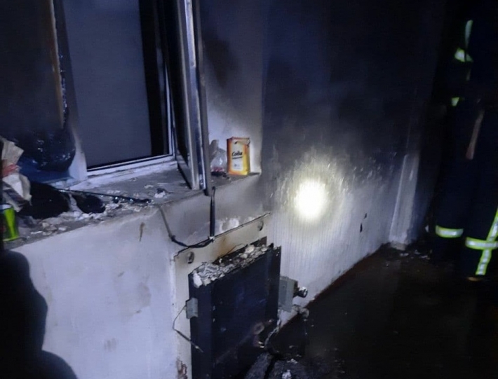 В Мелитополе дом едва не сгорел из-за конвектора (фото)