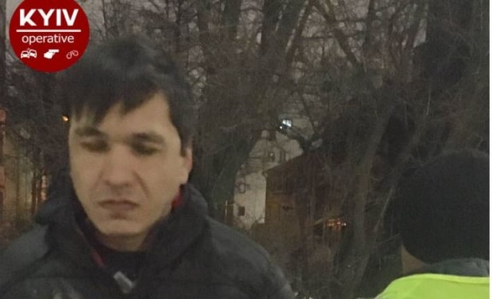 Киевский таксист занимался кражами из авто: фото "героя"