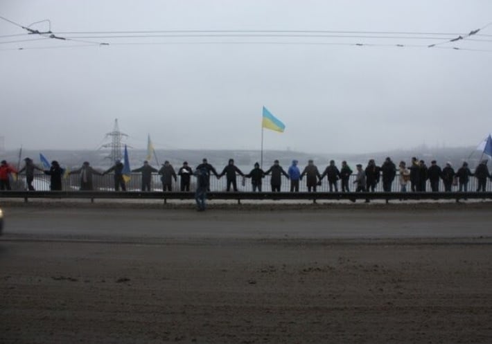 В Запорожье в день открытия вантового моста проведут акцию 