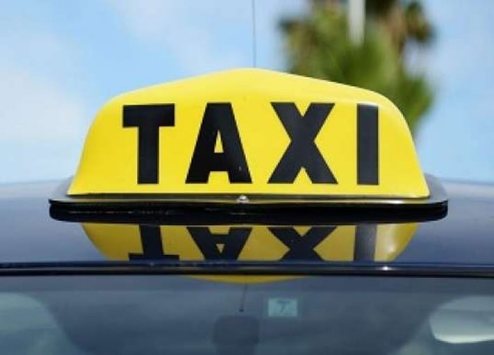 В Мелитополе полицейские поймали таксиста-нелегала