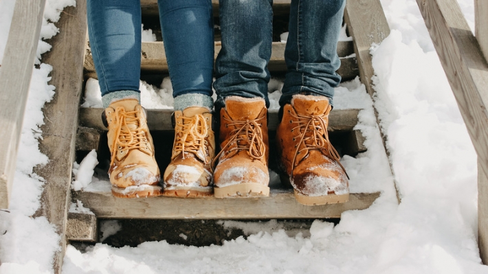Как ухаживать за обувью зимой: инструкция