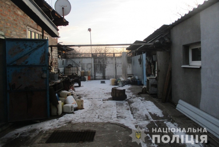 В Запорожской области грабители застрелили хозяина дома и спрятали труп (фото, видео)