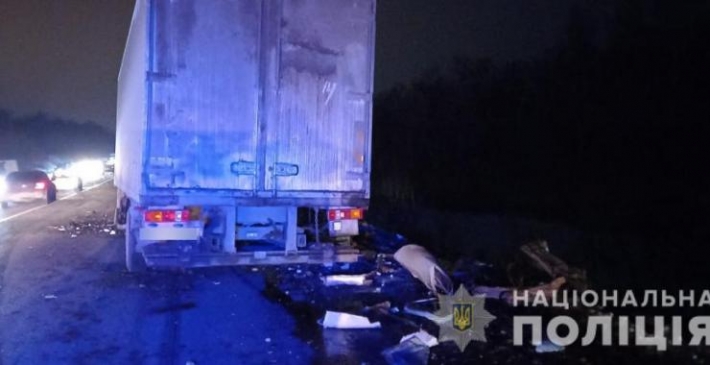 Водителю оторвало голову: на трассе в Харьковской области произошло смертельное ДТП