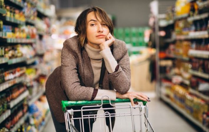 Фальшивый шоколад и колбаса без мяса: как быстро распознать подделки в супермаркетах