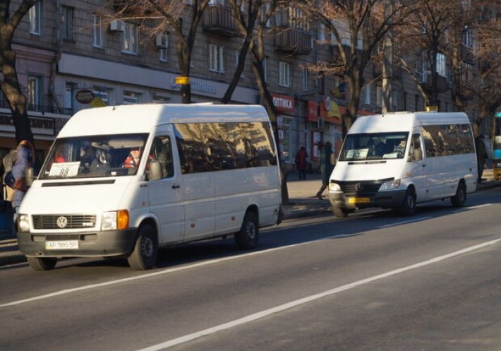 Если не повысить стоимость проезда в Запорожье - маршрутки остановятся