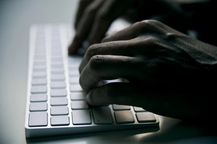 В Украине продолжаются кибератаки: хакеры рассылают вирус с официальных адресов судов