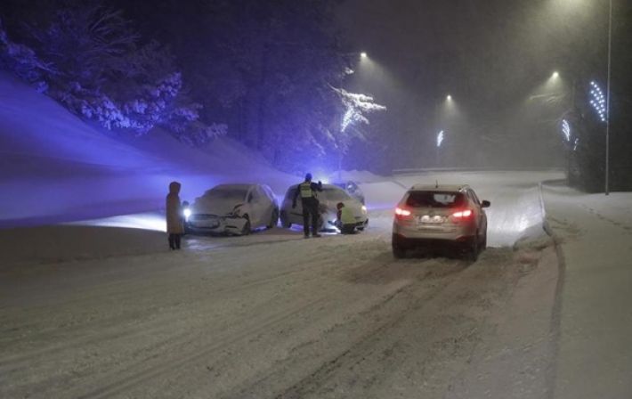 В Эстонии бушует снежная буря