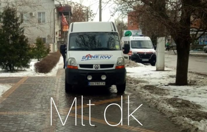 В Мелитополе автобус на тротуаре сбил женщину (фото, добавлено видео)
